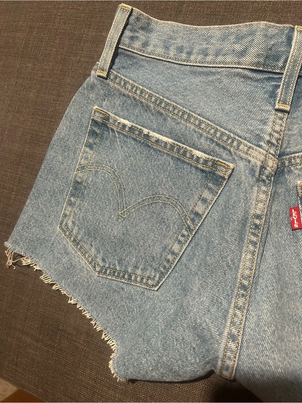 Levi’s 501 Light Stone Wash High Rise Distressed Denim Shorts | Size 25 - Picture 12 of 13